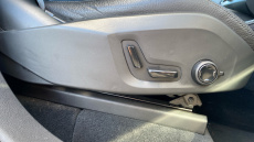 Volvo XC90 2.0 B5D [235] Plus Dark 5dr AWD Geartronic Diesel Estate